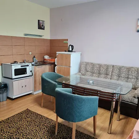 Apartamento елка