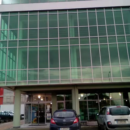 елка Burgas Stad