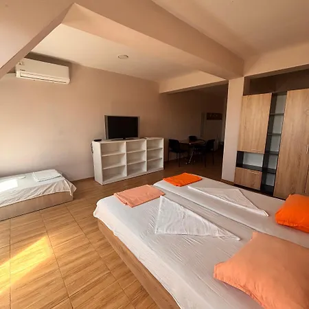 Apartment елка Burgas City