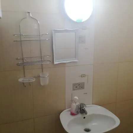 елка بورغاس