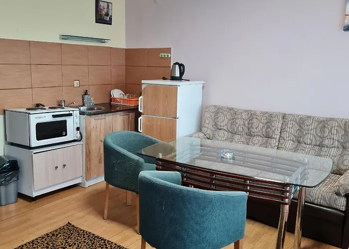 Apartman елка