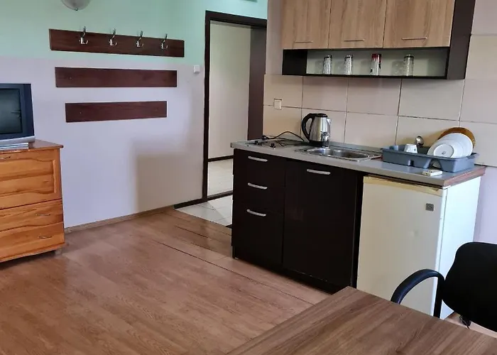 елка Apartman Burgasz