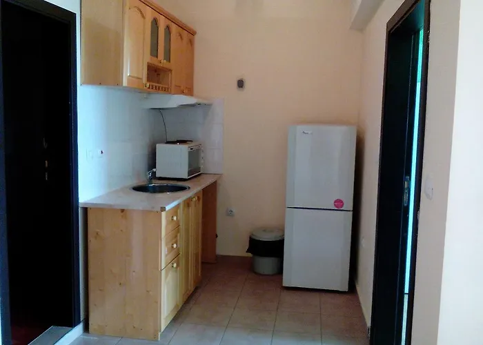 Apartman елка Burgasz